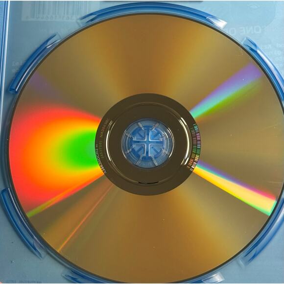 Paranormal Activity 2 Blu-ray DVD Unrated Director’s Cut 2-Disc Combo Pack - Picture 8 of 8